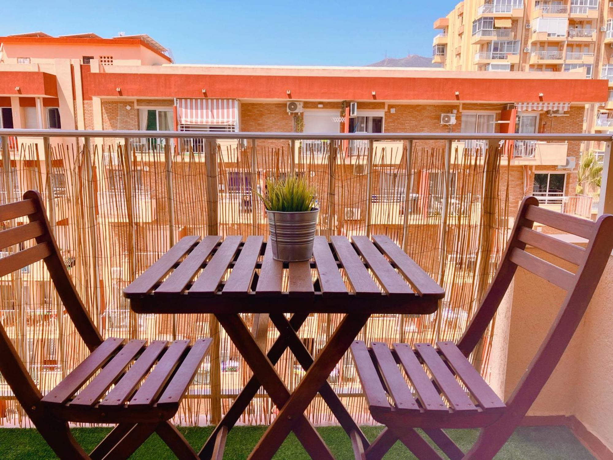 Bythewave Apartments 贝纳尔马德纳 外观 照片