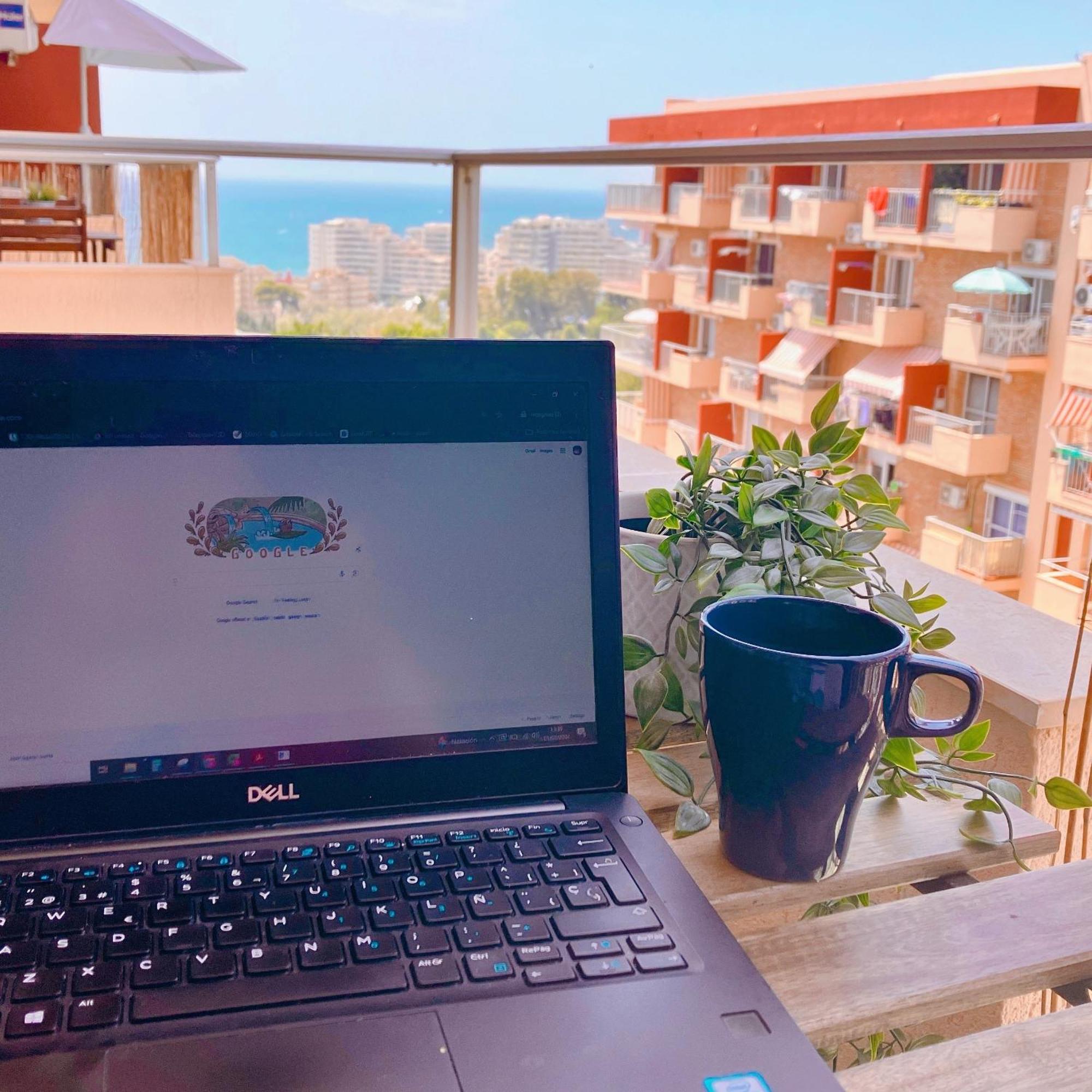Bythewave Apartments 贝纳尔马德纳 外观 照片