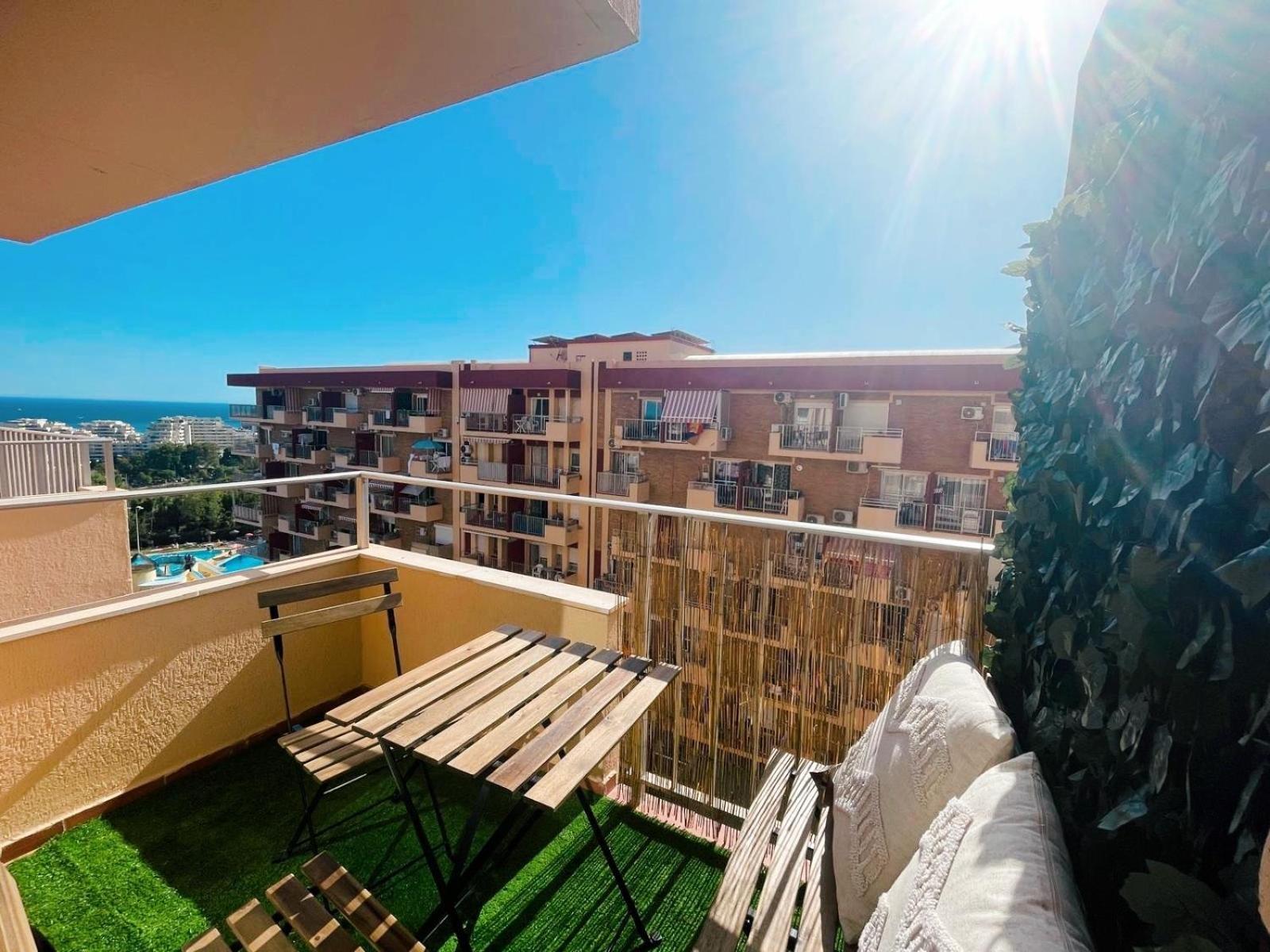 Bythewave Apartments 贝纳尔马德纳 外观 照片