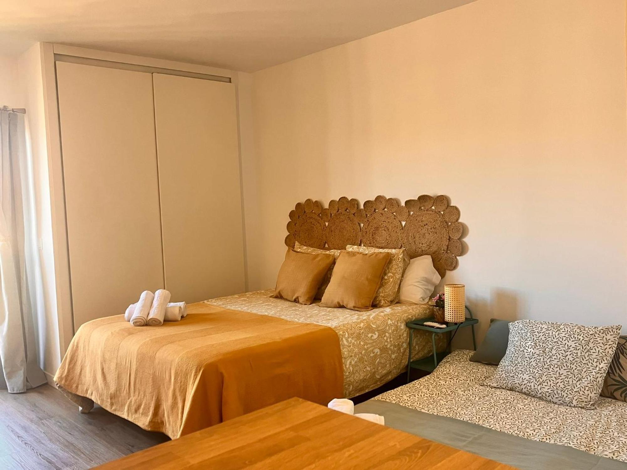 Bythewave Apartments 贝纳尔马德纳 外观 照片